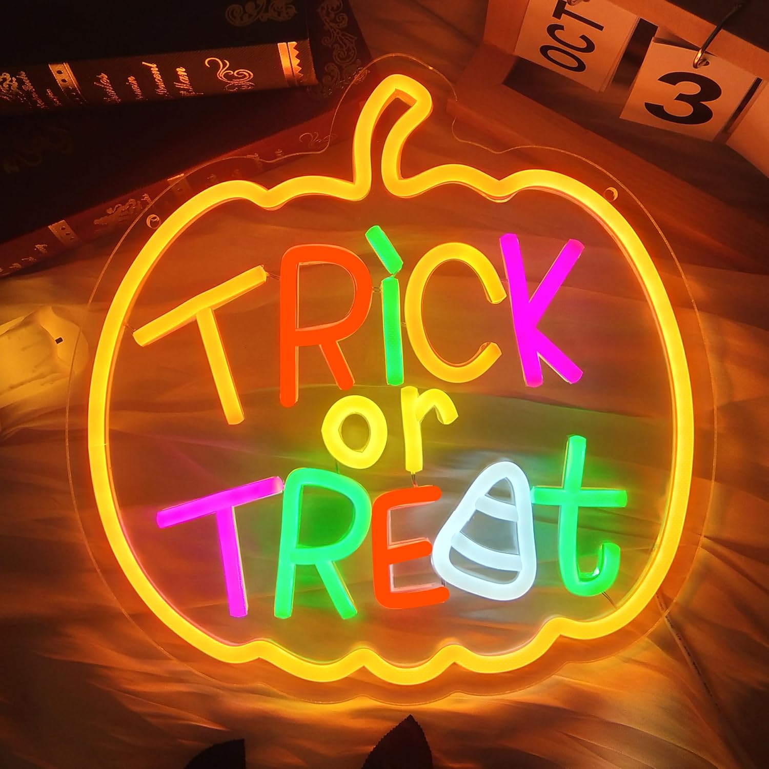 Trick or Treat Neon Sign with  - Home Decor Lighting Tricks 评论和价格